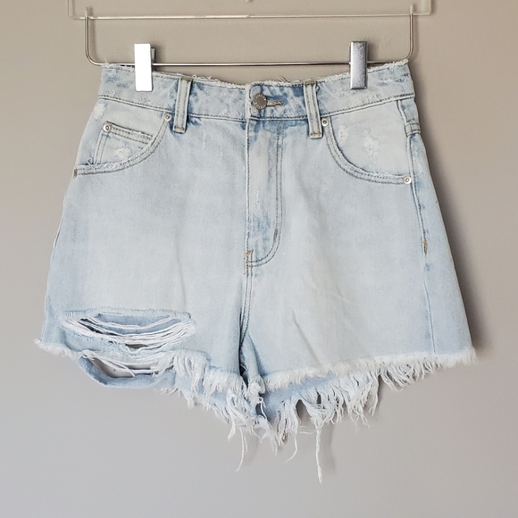 Urban Outfitter x Rolla's Dusters High Rise Relaxed Jean Shorts - Picture 3 of 8